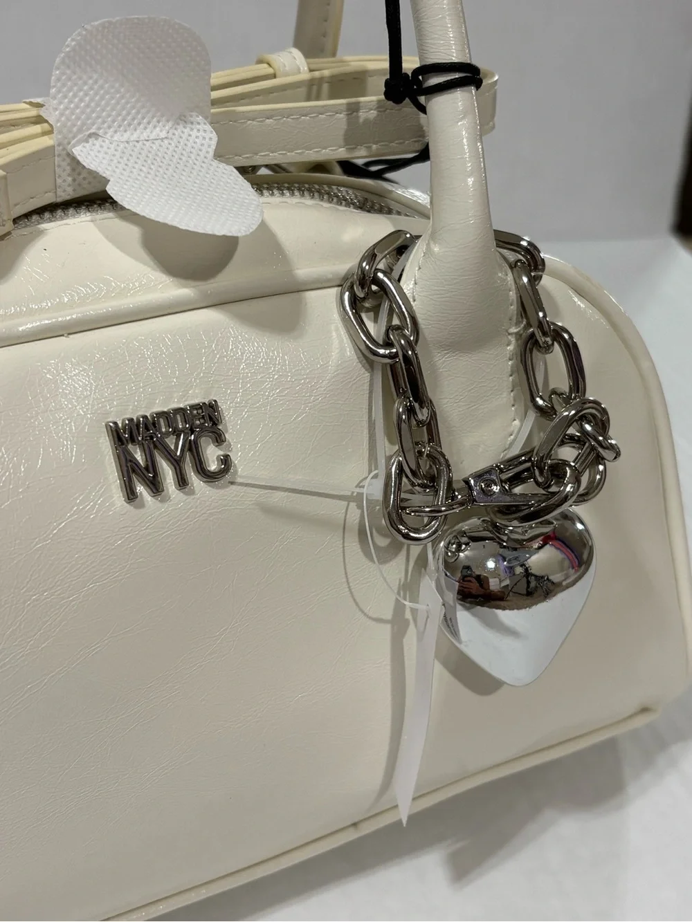 Madden Nyc sleek ivory